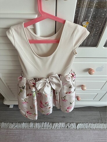 H&M Elbise