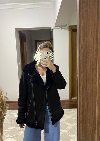 Pull and bear Kadın Kürklü Ceket kaban S-M bedene uygun