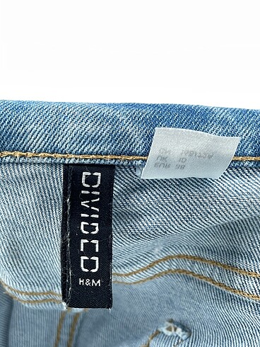38 Beden mavi Renk H&M Jean / Kot Şort %70 İndirimli.