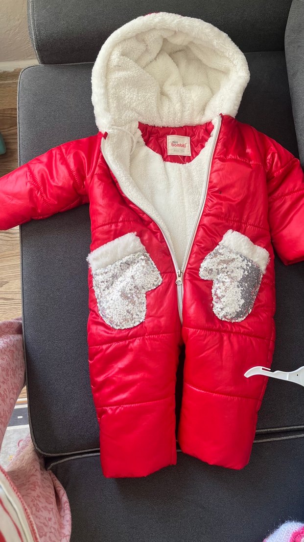 Kız Bebek Kırmızı Parlak Kürklü Tulum yeni - Görsel 2