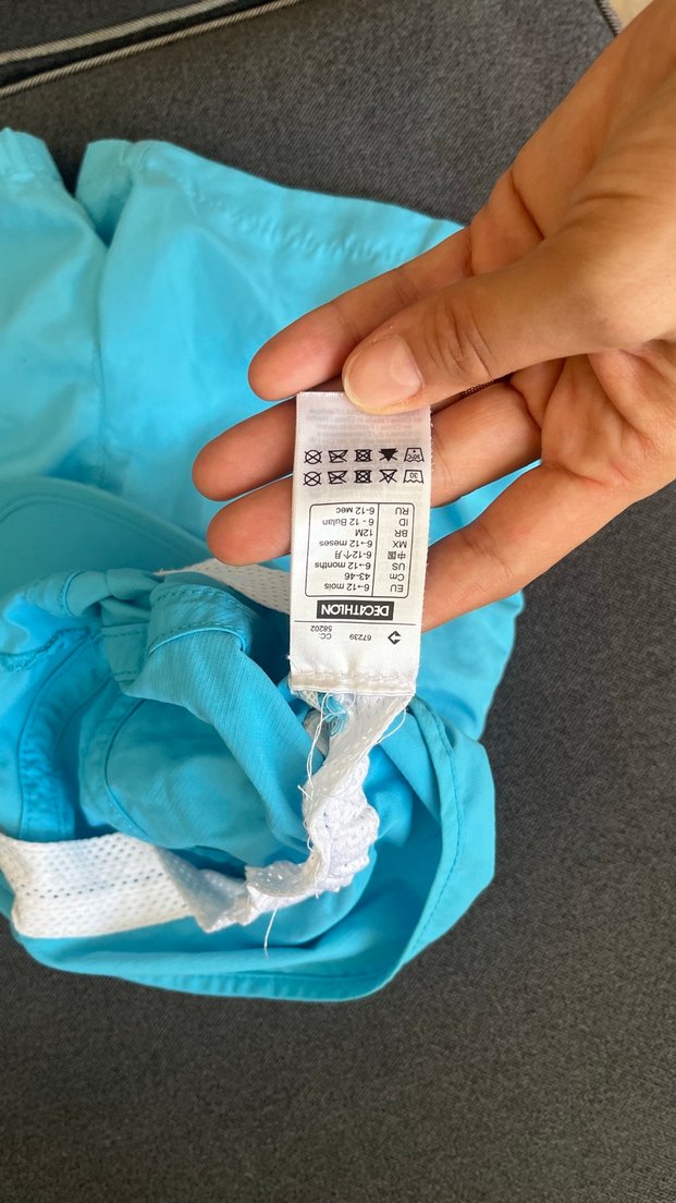 Erkek Çocuk Mavi Şort ve Şapka Seti - Görsel 3