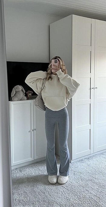s Beden gri flare tayt bershka muadili