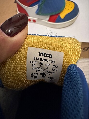 20 Beden çeşitli Renk Vicco ışıklı ayakkabı