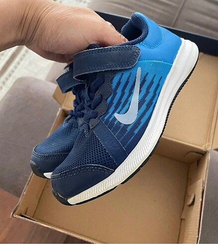 Nike çocuk ayakkabı 28 numara