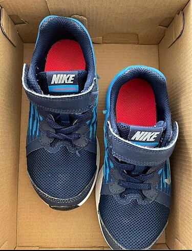 Nike Nike çocuk ayakkabı 28 numara