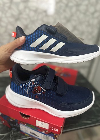 Adidas ürünü