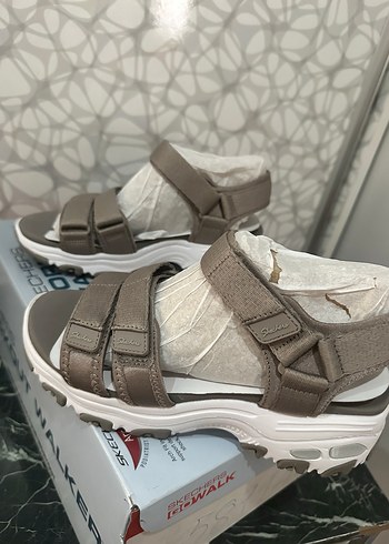Skechers ürünü