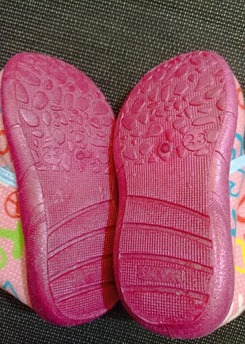 Kız Çocuk Renkli Cırtlı Ev Ayakkabısı - Görsel 2