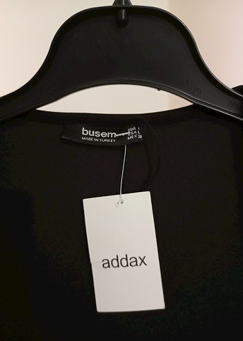 Siyah yırtmaçlı mini elbise - Görsel 4