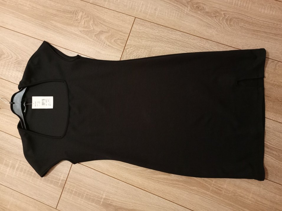 Siyah yırtmaçlı mini elbise - Görsel 2