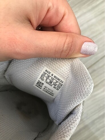 38 Beden beyaz Renk Orjinal adidas spor ayakkabı