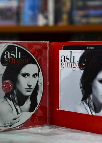 Aslı Güngör - Aslı Güngör CD Album - Görsel 3