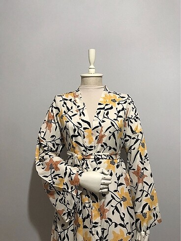 Çiçekli kimono