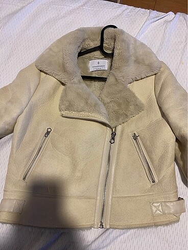 Stradivarius Mont