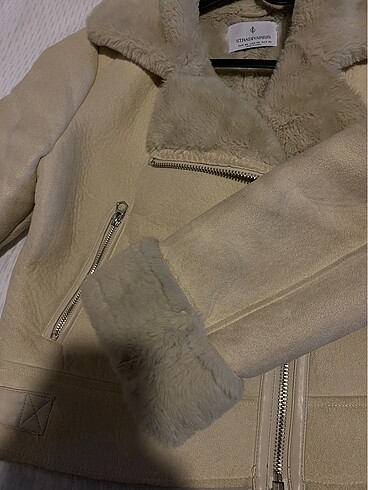 s Beden Stradivarius Mont