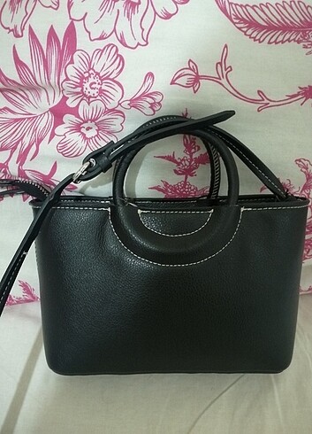 Zara mini çanta 