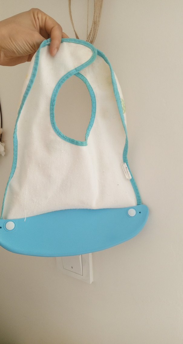 Mavi Baskılı Bebek Önlüğü - Görsel 3