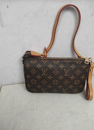 Louis Vuitton Luis Vuitton