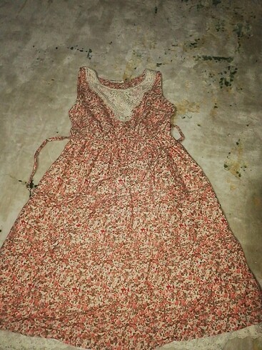 LC Waikiki Sıfır kol elbise 