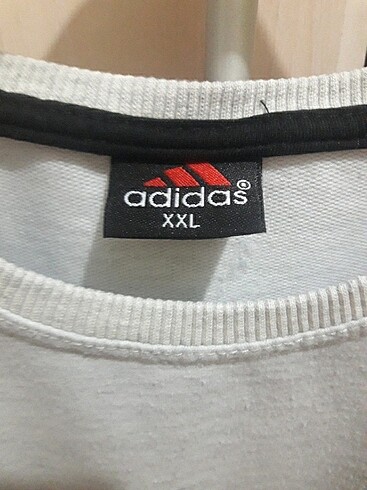 xl Beden Adidas sweat tişört