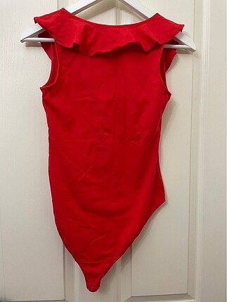 H&M H&M narçiçeği bodysuit