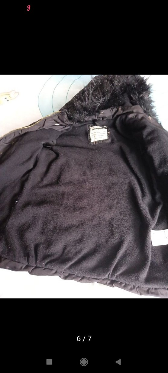 Siyah Kürklü Kapüşonlu Kız Montu - Görsel 4