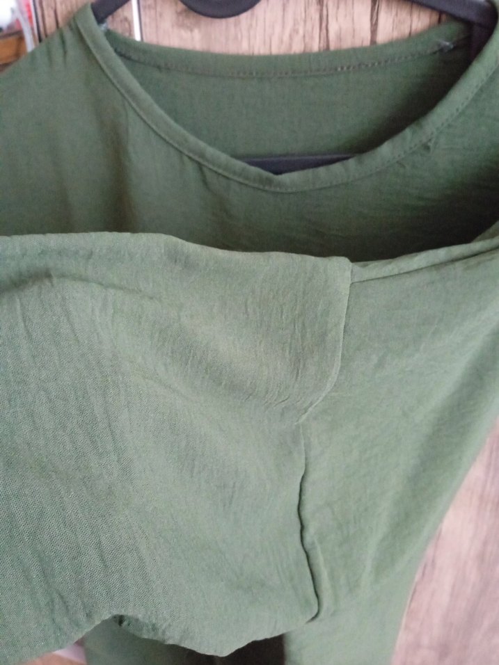 Kadın Yeşil Keten Uzun Kollu Bluz - Görsel 3