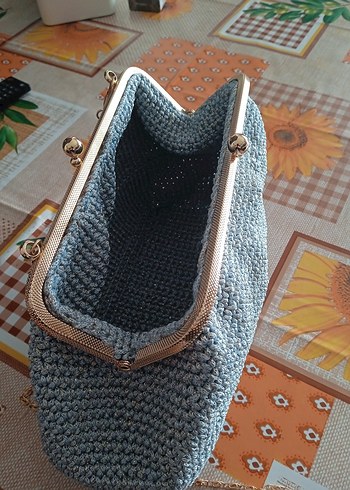 Gri Zincir Detaylı Örgü Kadın El Çantası - Görsel 5