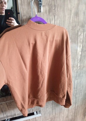 Kadın Kahverengi Süet Baskılı Sweatshirt - Görsel 3