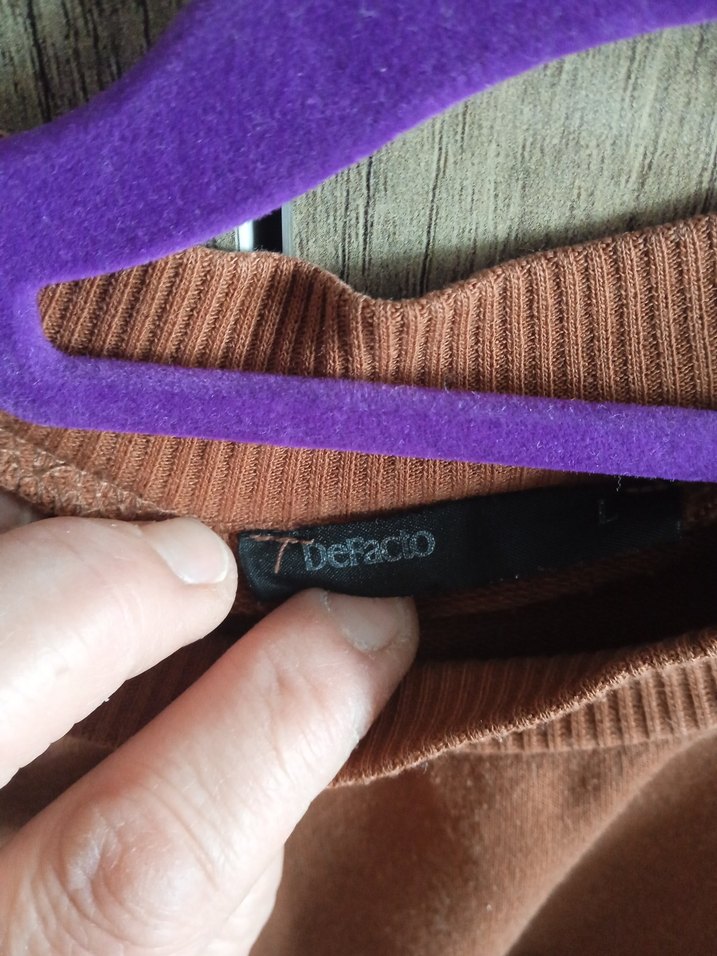 Kadın Kahverengi Süet Baskılı Sweatshirt - Görsel 4