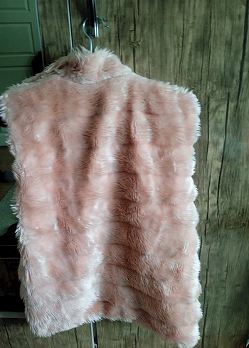 Pembe Uzun Yumuşak Dokulu Kadın Kürklü Yelek - Görsel 2