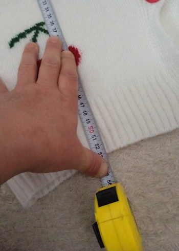 Nakışlı Beyaz Örgü Kadın Hırka - Görsel 5