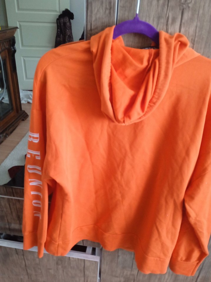 Turuncu Kapüşonlu Uzun Kollu Sweatshirt - Görsel 4