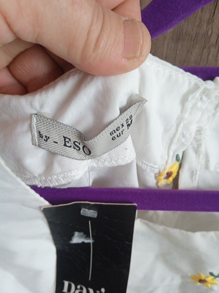 Nakışlı, Kısa Kollu, Bol Kesim Beyaz Bluz - Görsel 2