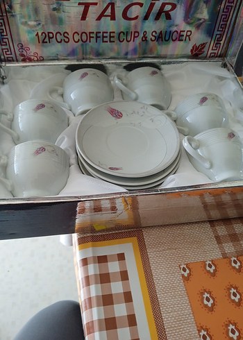 Tacir 12 Parça Beyaz Kahve Fincanı ve Tabağı Seti - Görsel 4