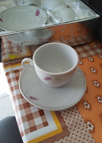 Tacir 12 Parça Beyaz Kahve Fincanı ve Tabağı Seti - Görsel 3