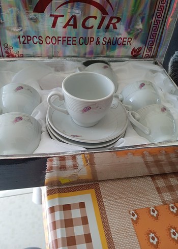 Tacir 12 Parça Beyaz Kahve Fincanı ve Tabağı Seti - Görsel 2
