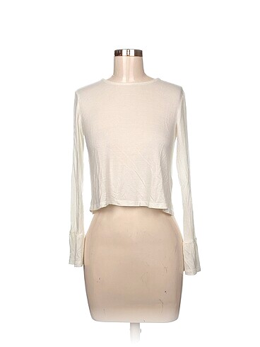 Diğer T-shirt %70 İndirimli.