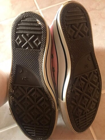 37 Beden pembe Renk pembe converse