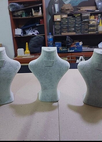 Kolye küpe yüzük bileklik takı ürün 