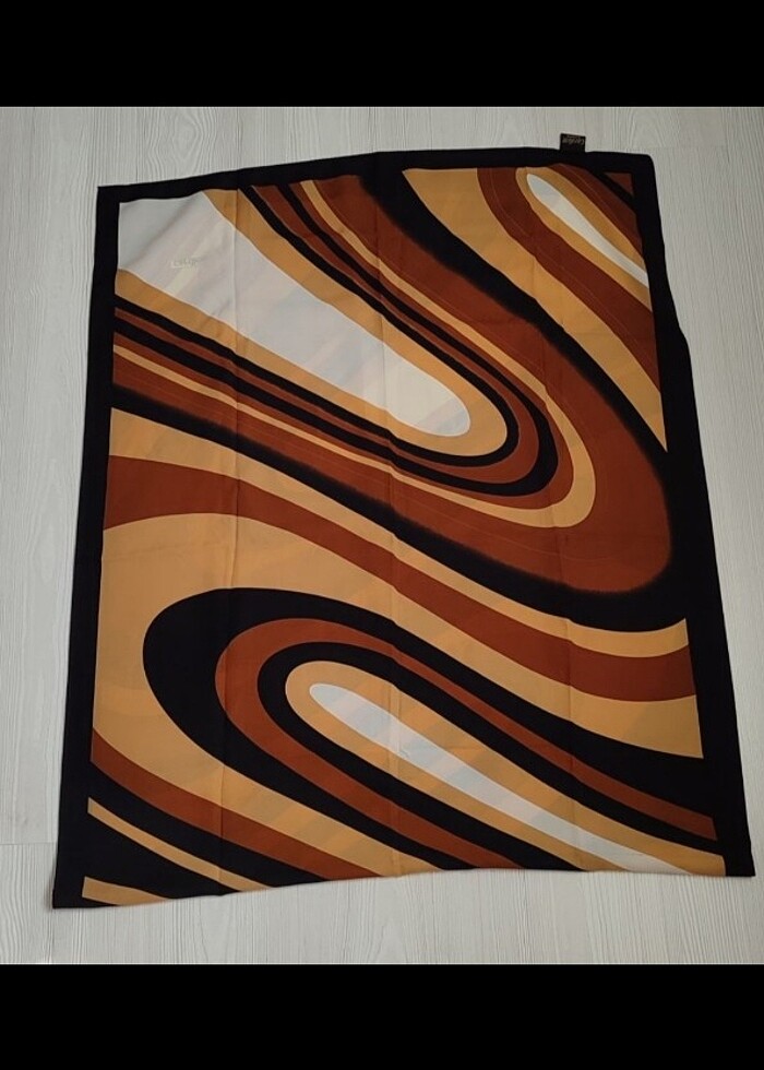 Desenli şallar - Görsel 4