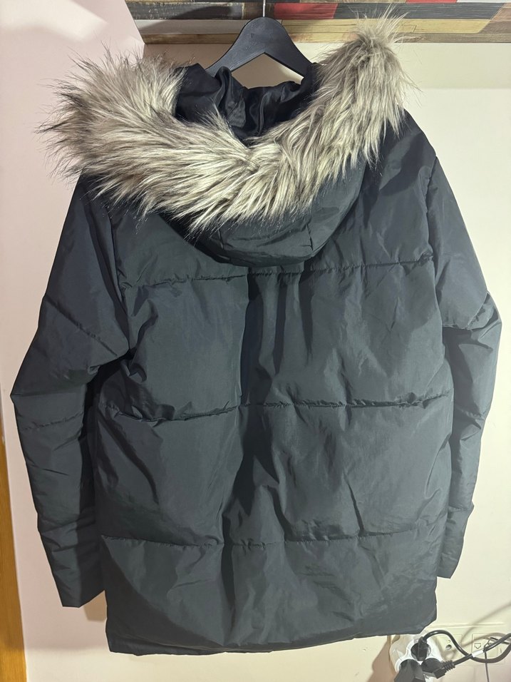 H&M erkek yaka kürklü su geçirmez mont - Görsel 2