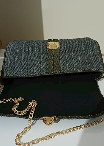 Gri Yılan Desenli Zincir Detaylı Denim Çanta - Görsel 3