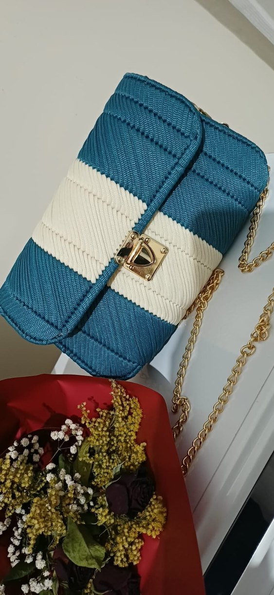 Mavi Pilili Modern Klasik Kadın Çantası - Görsel 3