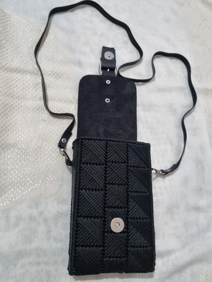 Kadın Siyah Deri Tokalı Çapraz Çanta - Görsel 2