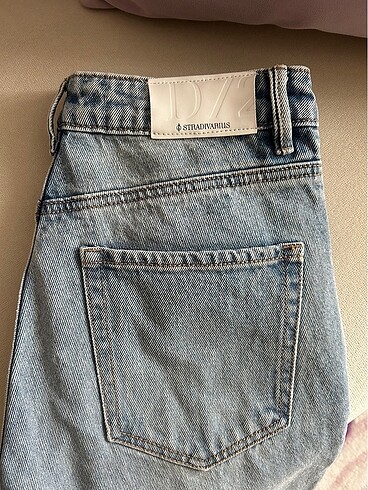 Stradivarius jean