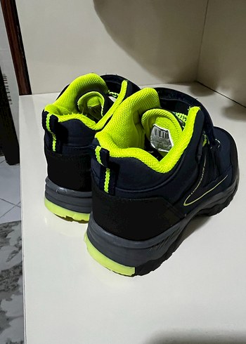 Sarı Detaylı Erkek Çocuk Street Wear Bot - Görsel 3