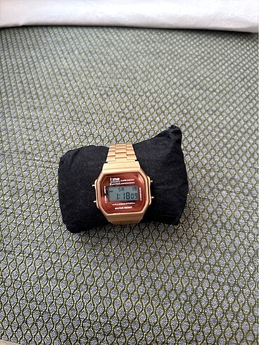 Casio Retro saat