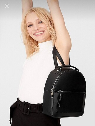 Stradivarius Sırt Çantası