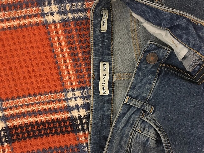 LC Waikiki jeans